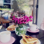 Gaia Café Restó Dentro