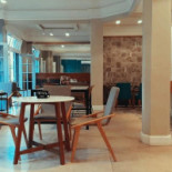 Café Martínez inside