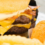 Dean Dennys Caballito Comida