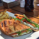 Manzanitas Coffee Suc. Campana food