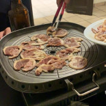 Urijib- Parrilla Asador Estilo Coreano 우리집 식당 한국식 맛있는 아사도 Essen