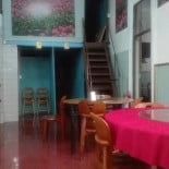 Táng Rén Huǒ Guō Chuān Cài Guǎn Dentro