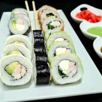 Sushi Mambo food