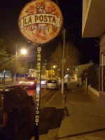 La Posta Pizzeria outside