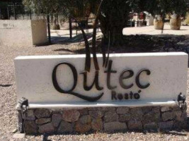 Qutec Resto outside