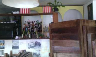 Napoli - Trattoria & Cafe inside