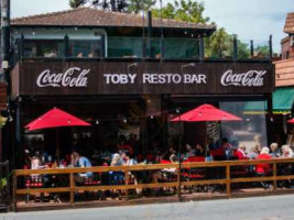 Resto Bar Toby outside
