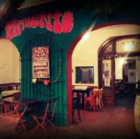 Pimiento Pizzería Restaurant Bar inside