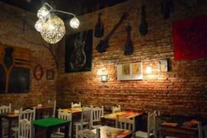 Santa Sofia Cafe -Bar - SUM inside