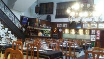 Cantina Don Carlos Restaurante inside