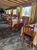 Restaurante El Nihuil inside
