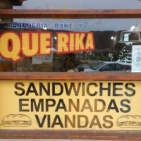 Panaderia Que-Rika outside