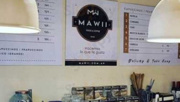 Mawii Food Coffee outside