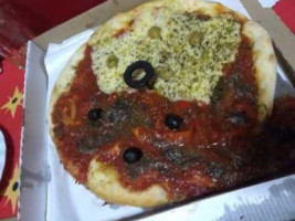 Tomato Pizza Bar & Comidas food