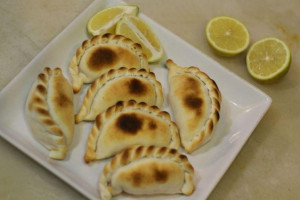 Empanadas Riquísima food