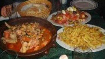 Las Viejas Cochinas food