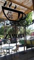 Café Zamora inside