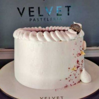 Velvet Pasteleria food