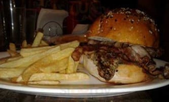 El Patio Burger And Chicken food