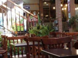 Cafe Campos Rancagua inside