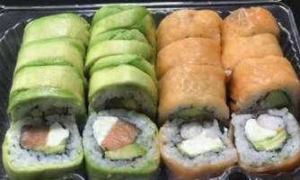 Runa Sushi food