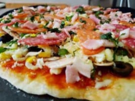 Foodie Pizza food