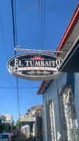 El Tumbaito outside