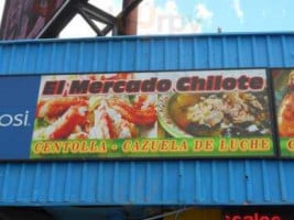 El Mercado Chilote food