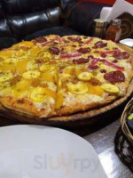 Totos Pizza /la Casona food