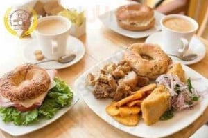 Panaderia Y Cafeteria Bagel Montreal food