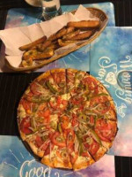 Pizzeria Piedra Roja food