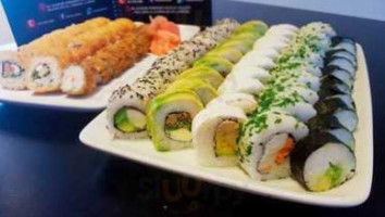 Senchan Sushi food