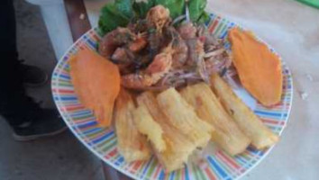 Valle Del Sol Calango food