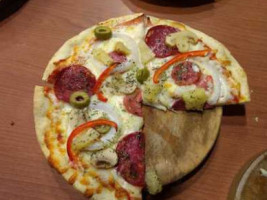 Pizza Domis inside