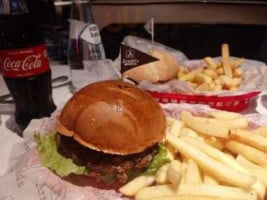 De Casta Burger food