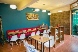 Vlue Café Lounge inside