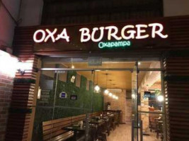 Oxa Burger food