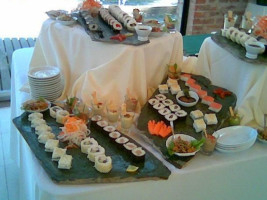 Hoy Sushi food