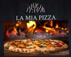 La Mia Pizza food