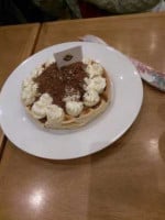 Waffle Roga inside