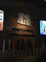 Montevideo Beer Company inside