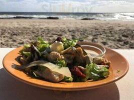 Parador La Choza De Mar food