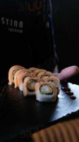 Destino Sushi Wok inside