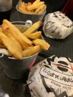 El Club De Laburguesa food