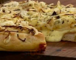 Domino Pizza Gualeguaychu food