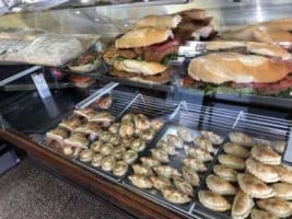 Panadería Confitería El Nuevo Sabor food