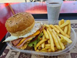 Mb Burger Grill (alameda) food