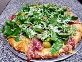 Bocaccio Pizza Floresta food