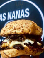 Las Nanas De La Cebolla food