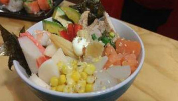 Sushi Itadaki food